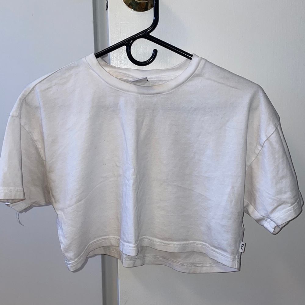 Cropped T